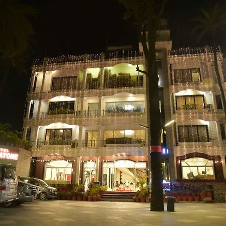 Hotel Sheratone Mount Âbû Extérieur photo