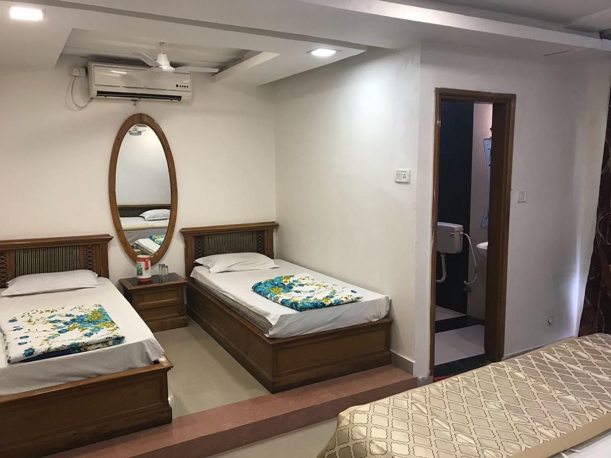 Hotel Sheratone Mount Âbû Extérieur photo